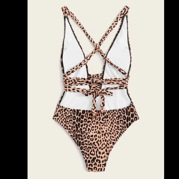 Leopard Criss Cross One Piece Swimsuit - Picture 6 of 8